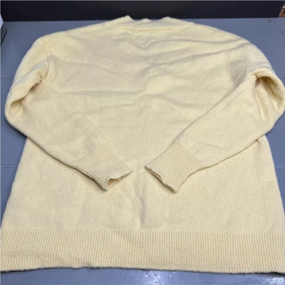 Massimo Dutti Womens Wool Blend V Neck Sweater Size Small Pale Yellow Superb. - Picture 4 of 7